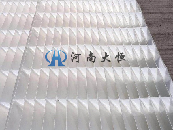 ������б������